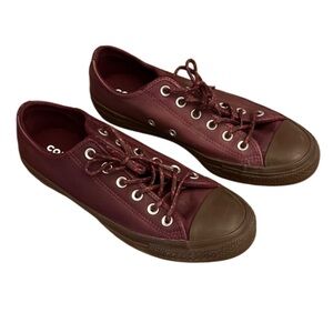 Converse Women’s Low-Top Sneaker — Burgundy